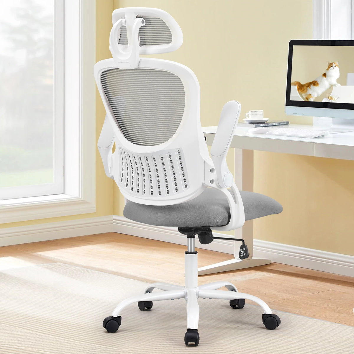JHK Ergonomic Mesh Office Chair With Lumbar Support And Headrest