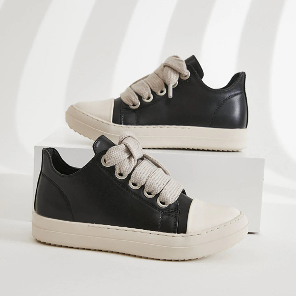 Men's Casual Shoes Waterproof Low Cut Flat Bottom Minimalist College-Style